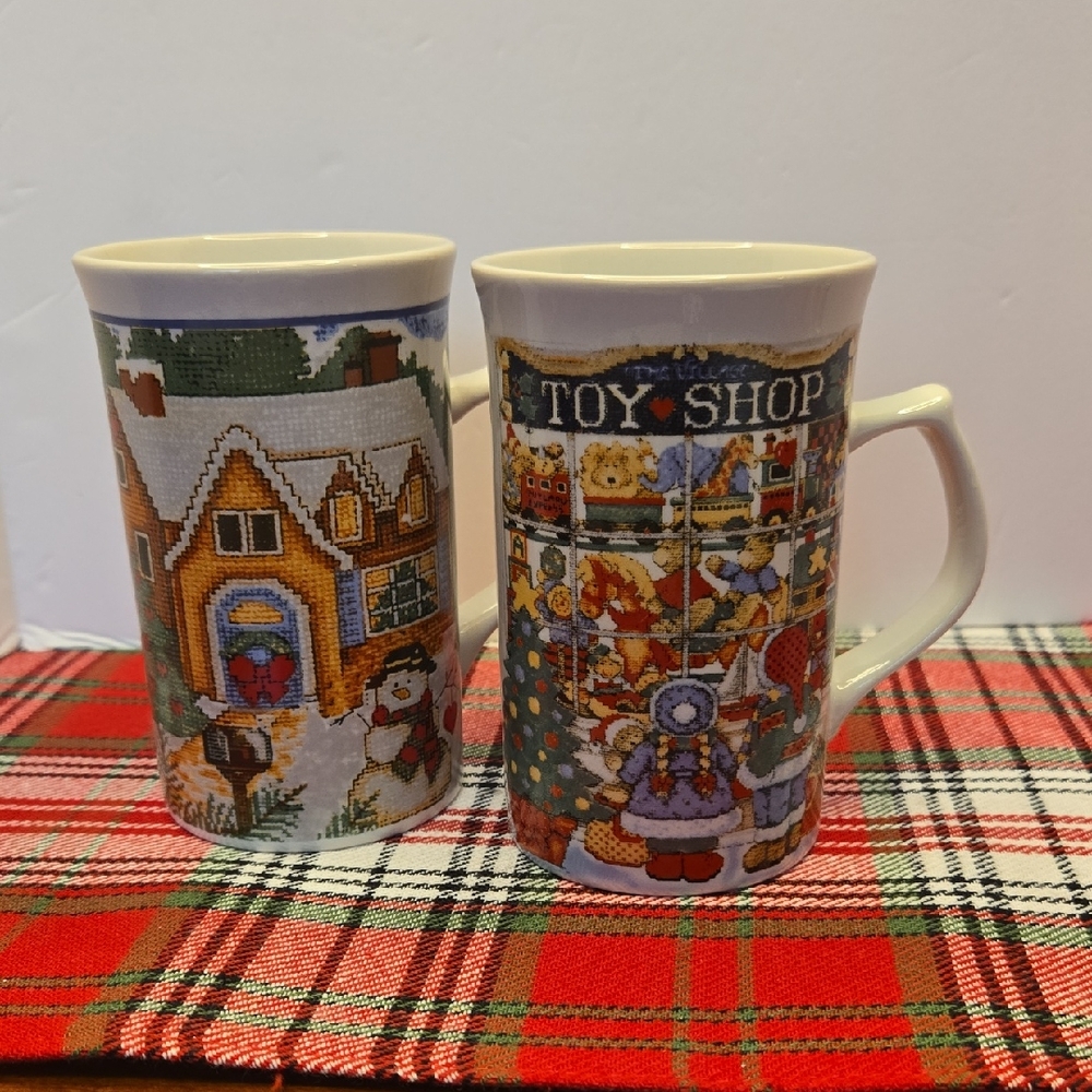 Festive Ceramic Mugs Set - Multicolor